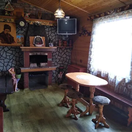 Перлина Карпат Микуличин Гостевой дом *